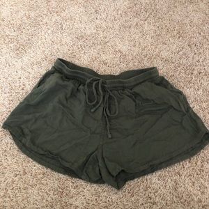 Comfy green shorts